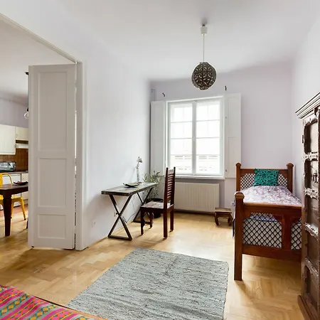 Apartment Bpm - Exotic And Buddha In Soho